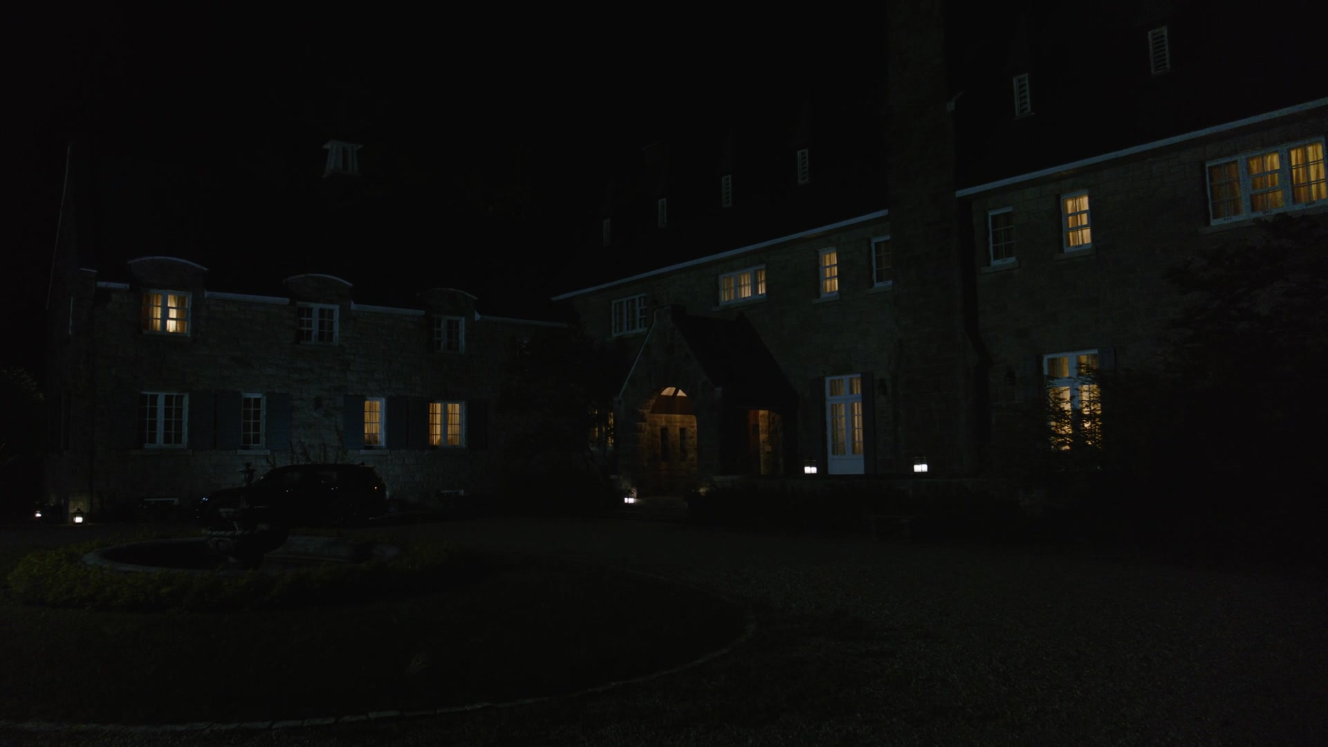 ghosts419_1217.jpg