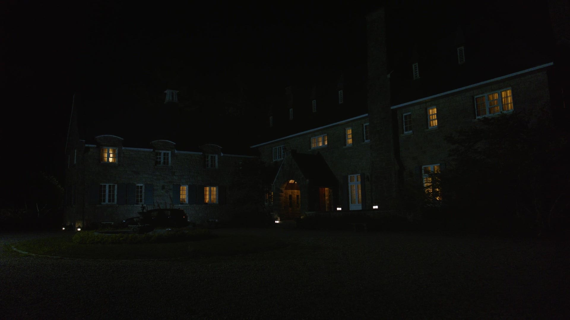 ghosts221_28122729.jpg