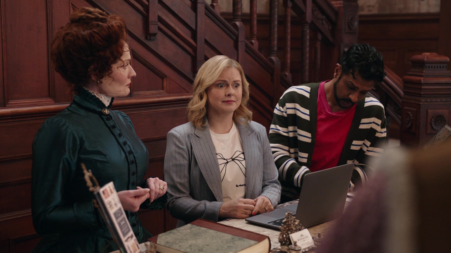 Ghosts_512_0125.jpg